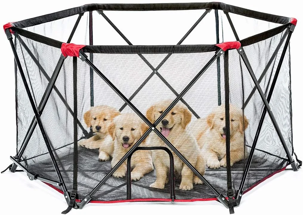 محوطه بازی حیوانات خانگی شش ضلعی کارلسون، قرمز