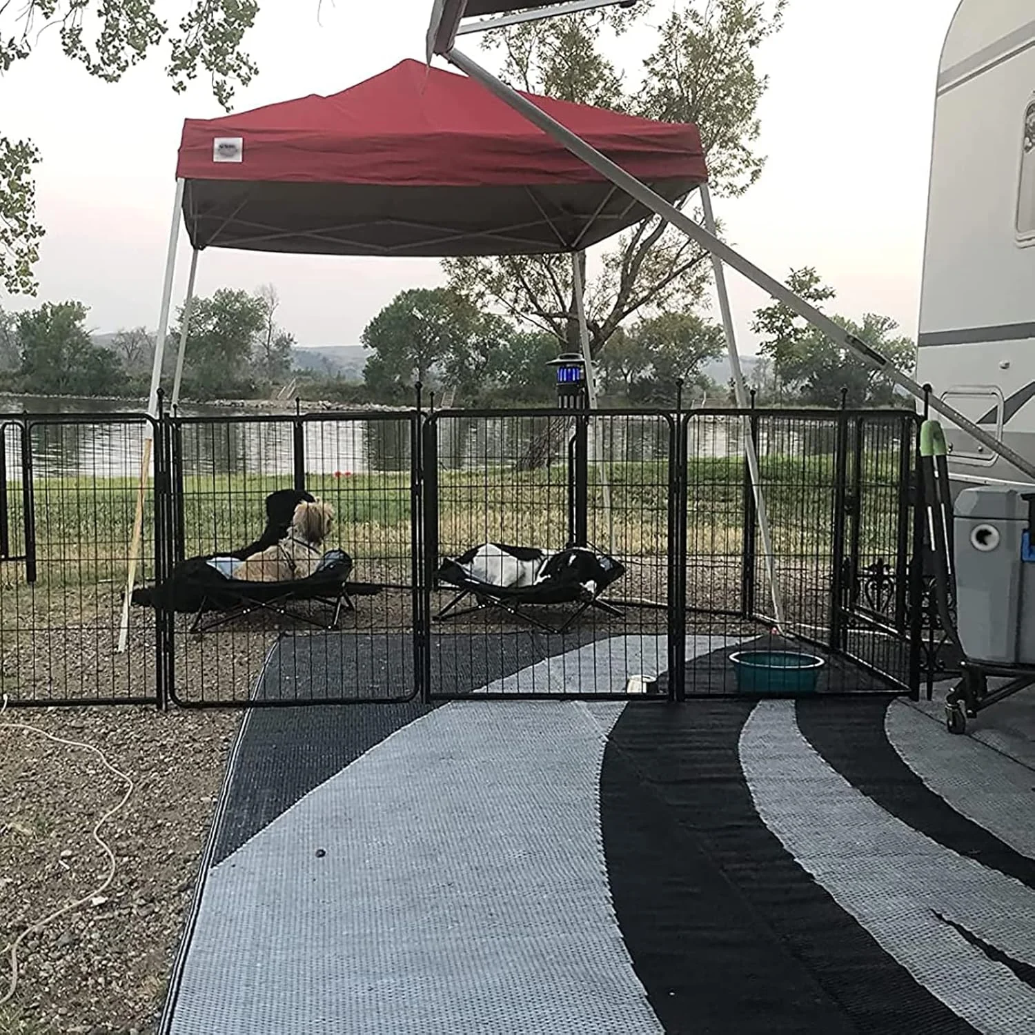 فنس سگ کمپینگ، محوطه بازی برای داخل و خارج از منزل، محوطه بازی سگ در فضای باز برای توله سگ های خانگی، 16 پنل مشکی، فضای بیشتر و آزادی، 80x60 سانتی متر