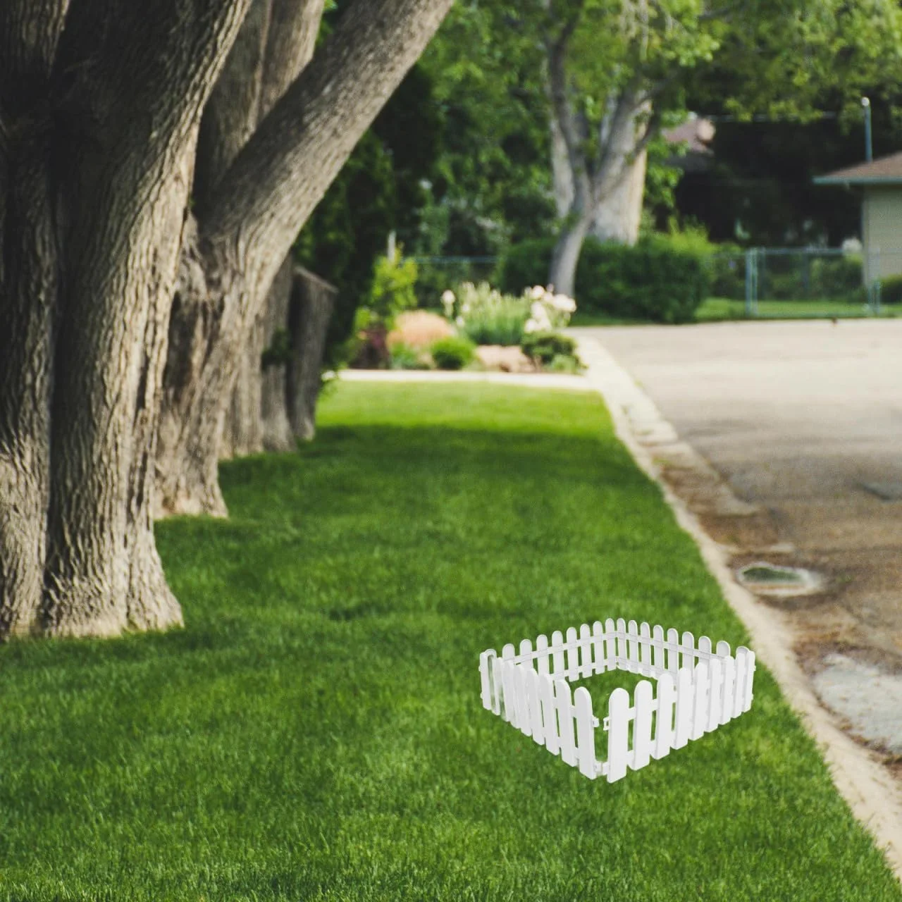 باغ یووگو، حصار محوطه لاک پشتی، حصار محوطه سازی، حصار بیرونی حیوانات خانگی، قلم تمرین، لانه، محوطه بازی لاک پشتی، محوطه خرگوش گل، لوازم جانبی دروازه های ایمنی حیوانات خانگی، پلاستیک سفید