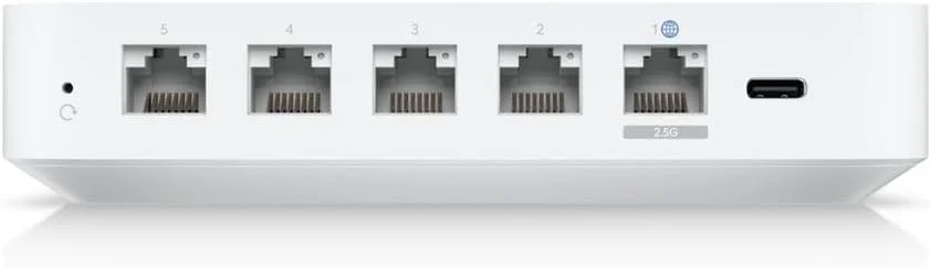 دروازه ابری جمع و جور یوبیکیوتی مدل UCG-Ultra دروازه ابری جمع و جور یوبیکیوتی مدل UCG-Ultra