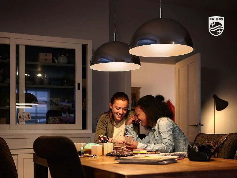 لامپ ال ای دی فیلیپس کلاسیک A67 شفاف [پیچ ادیسونی E27] 17 وات - معادل 150 وات، سفید سرد (4000K)، غیر قابل تنظیم نور.