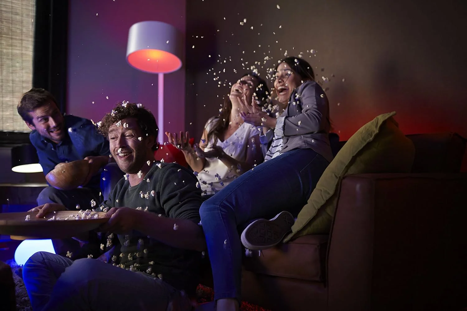 کیت استارتر Philips Hue White and Colour Ambiance: بسته 3 عددی لامپ هوشمند LED [E27 Edison Screw] شامل Hue Bridge، سازگار با Alexa، Google Assistant و Apple HomeKit