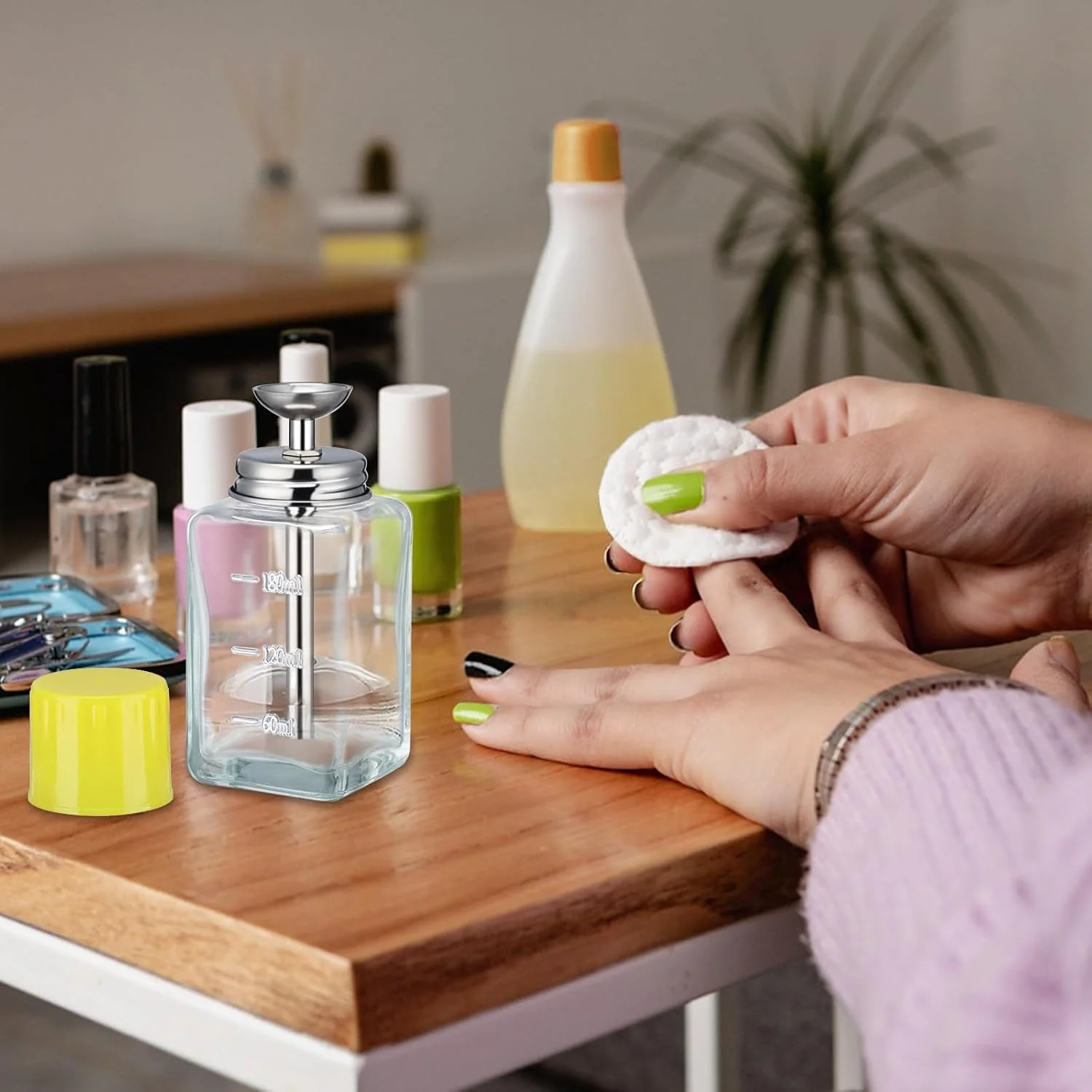 پمپ شیشه ای فشاری 180 میلی لیتری با درب، پمپ استون، پمپ الکل، بطری پخش کننده لاک پاک کن پمپ شیشه ای فشاری 180 میلی لیتری با درب، پمپ استون، پمپ الکل، بطری پخش کننده لاک پاک کن