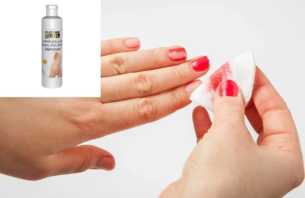 پاک کننده لاک ناخن ابریشمی خنک با استون 250 میلی لیتر پاک کننده لاک ناخن ابریشمی خنک با استون 250 میلی لیتر