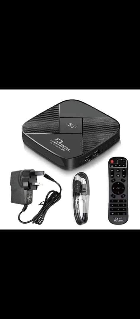 رویال 5G استریمینگ و رزولوشن فوق العاده بالا با جعبه تلویزیون رویال 5G نسخه پلاتینیوم 2023، پردازنده فوق سریع، اندروید 13، رم 64 گیگابایت، رام 512 گیگابایت، 12K الترا اچ دی