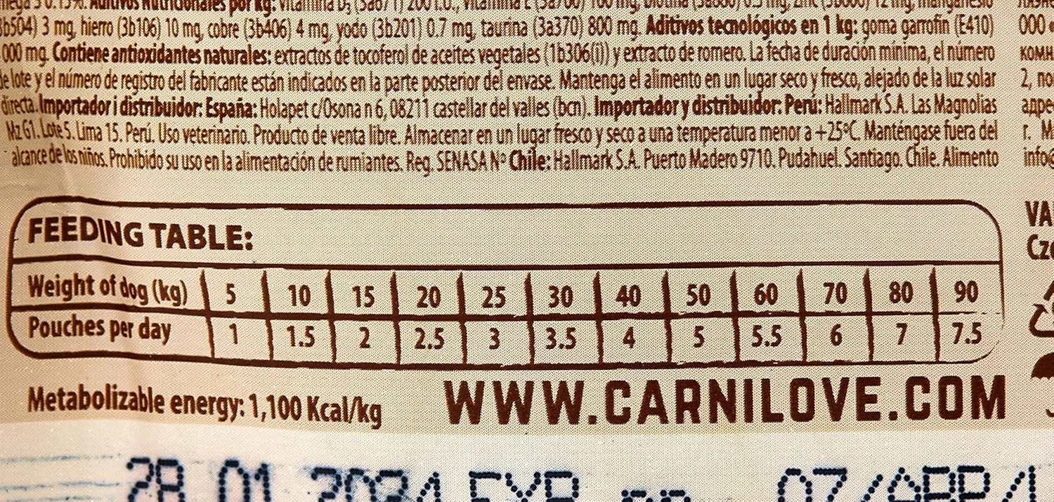 غذای مرطوب سگ بالغ کارنیلاو گوشت گوزن با برگ توت فرنگی 12x300 گرم