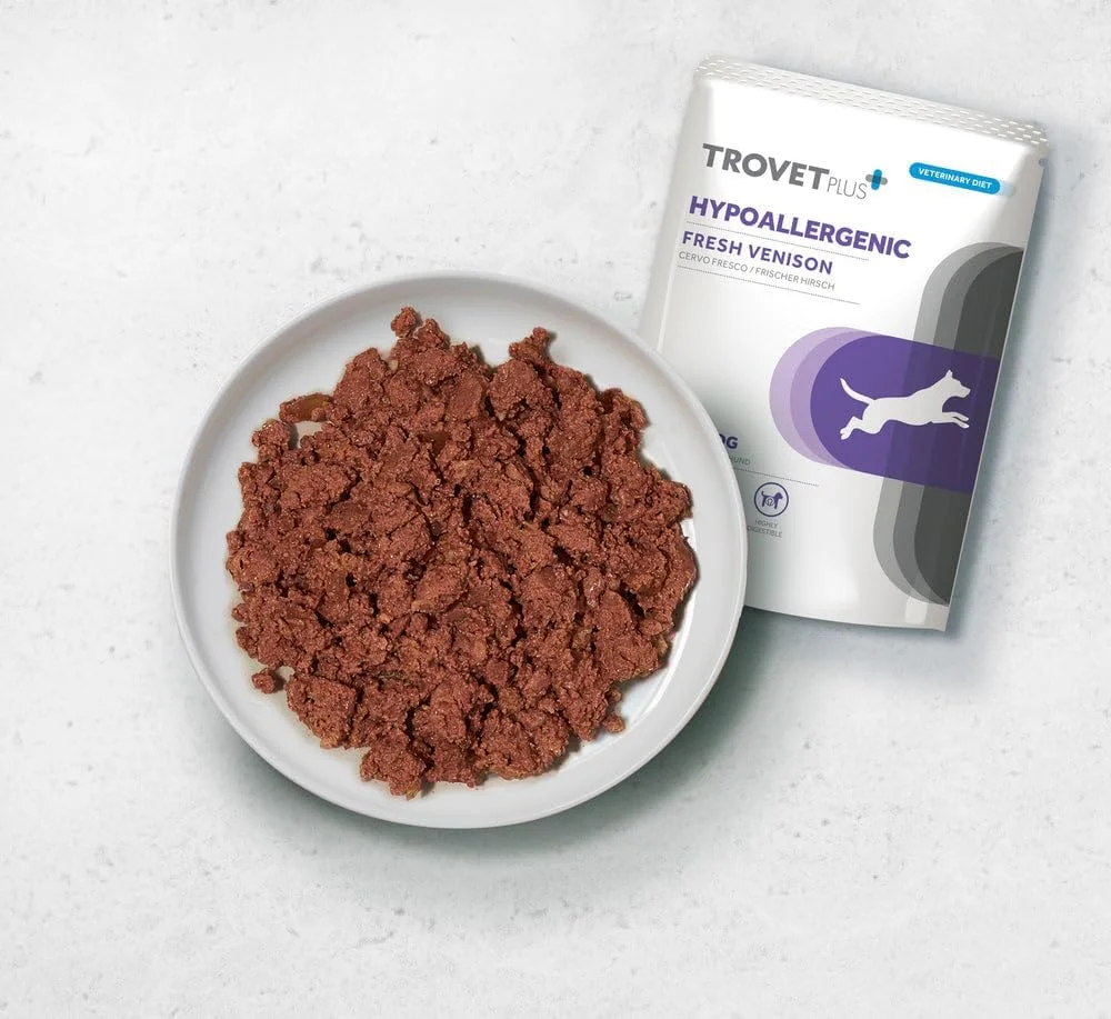 غذای مرطوب سگ Trovet Plus Hypoallergenic با طعم گوشت گوزن، غذای رژیمی دامپزشکی 300 گرمی