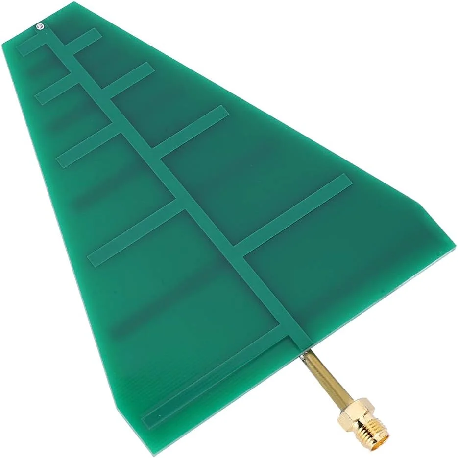 آنتن لگاریتمی دوره ای فوق پهن باند 1.35 گیگاهرتز تا 9.5 گیگاهرتز پلاریزاسیون خطی جهت دار با توان 5 تا 6 دسی بل و ظرفیت توان 15 وات برای ارتباطات RF و انتقال سیگنال مدار چاپی