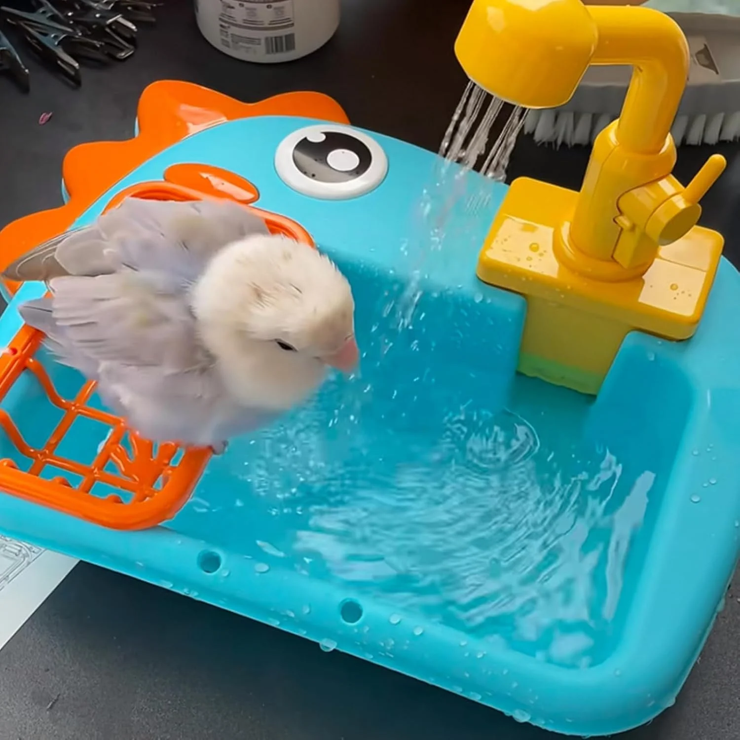 دوش طوطی - حمام پرنده قابل تنظیم | وان حمام حیوانات خانگی با شیر آب اتوماتیک برای حیاط خانه، ایوان، پارک، باغ، بالکن، پاسیو، فضای باز