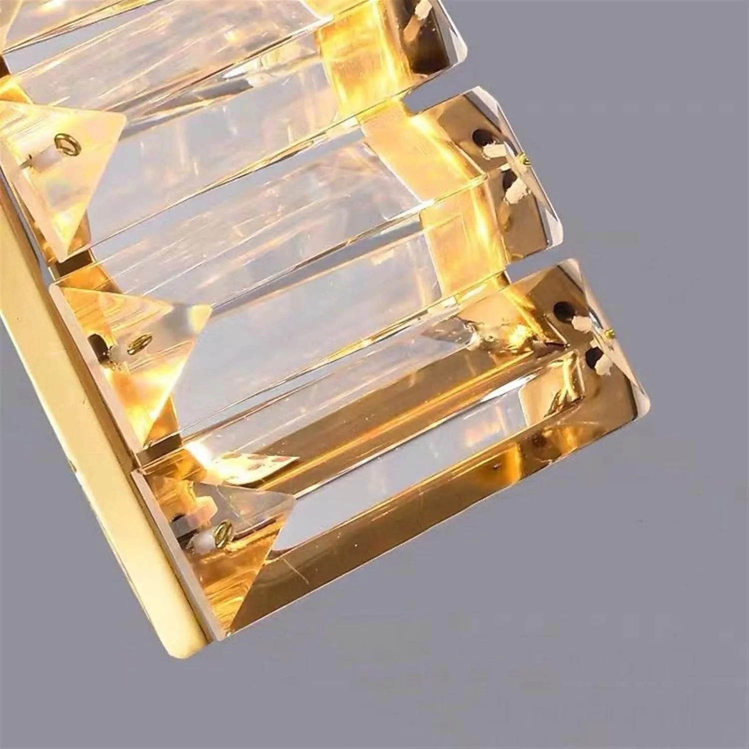 شمعدان دیواری لوکس با کریستال، چراغ دیواری مدرن و شیک، مناسب برای روشنایی تزئینی راهرو و ورودی