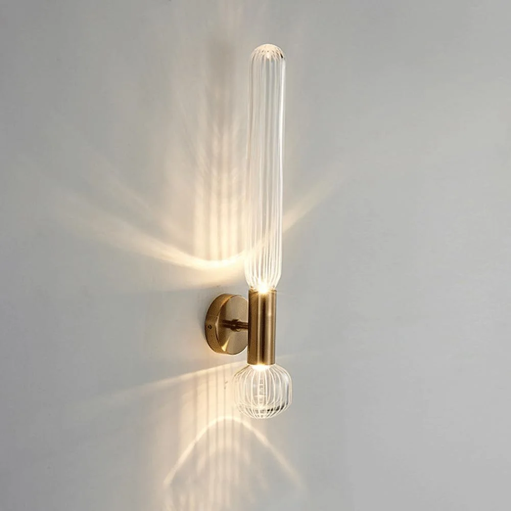 چراغ دیواری LED طلایی RXPVUXE، مدرن، لوله ای بلند، شیشه ای، شمعدان دیواری، نوردیک، بالا پایین، راه راه، شیشه شفاف، لامپ دیواری 9 وات 3000K، روشنایی حمام، 56 سانتی متر، دیواری فلزی خطی