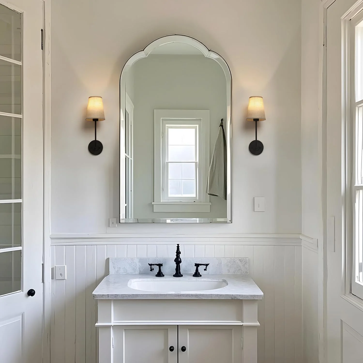 ست 2 عددی چراغ دیواری شمعدانی روستایی و قدیمی Permo با سایه بان پارچه ای کتان قیفی شکل، چراغ های کنار تختی برای اتاق خواب، مطالعه کنار تخت (مشکی)