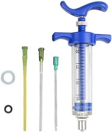 سرنگ تغذیه پرندگان جوان قابل استفاده مجدد LILYS PET، ساخته شده از پلاستیک و پرسپکس، برای تغذیه شیر به پرندگان جوان یا تغذیه دارو به پرندگان بیمار (20 میلی لیتر و شلنگ 2+2.5+3 میلی متر)