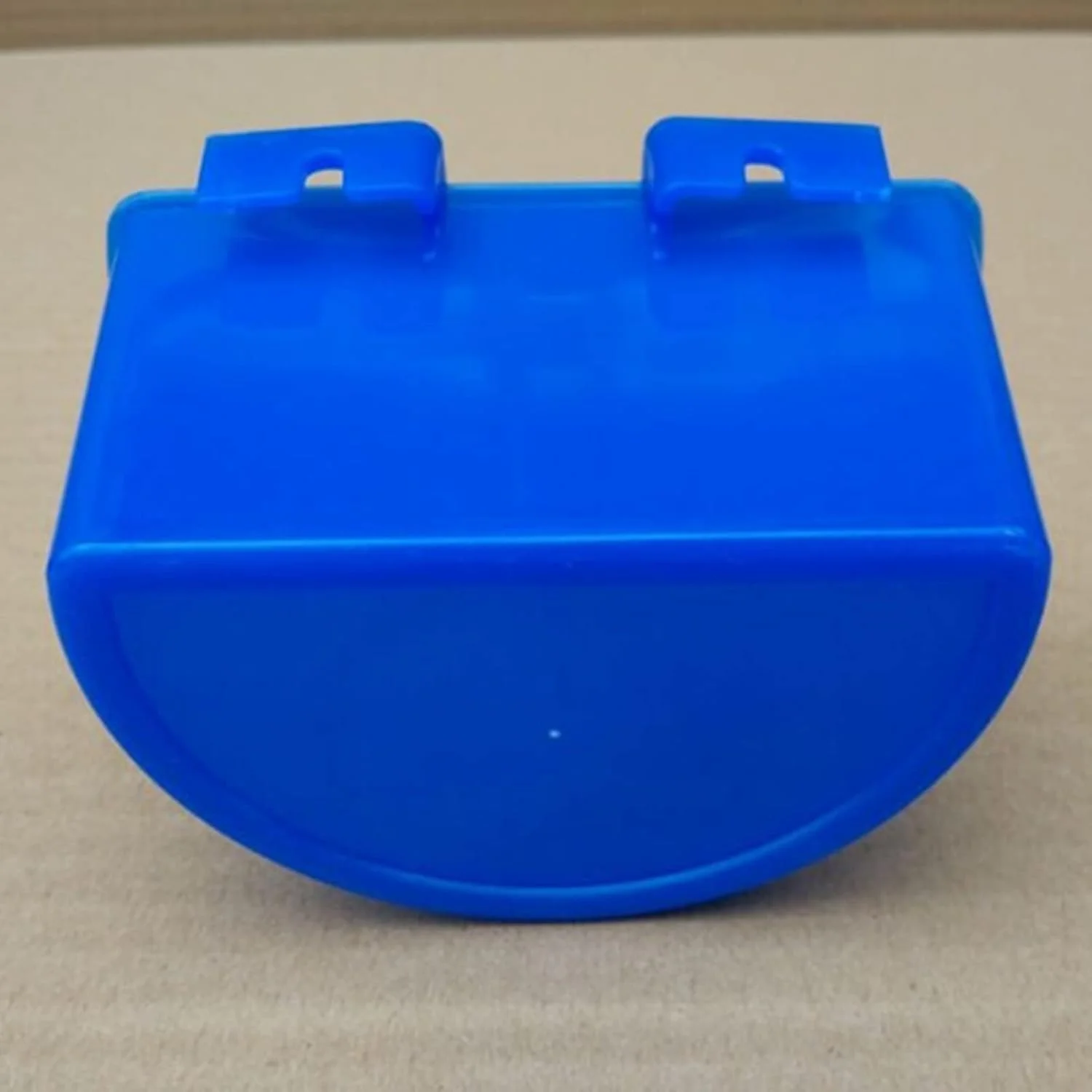 فیدر پرنده فنجان های آب آشامیدنی برای مرغ ها بلدرچین ها کاسه های غذای آویزان با قلاب لوازم جانبی قفس فیدر آویزان طیور