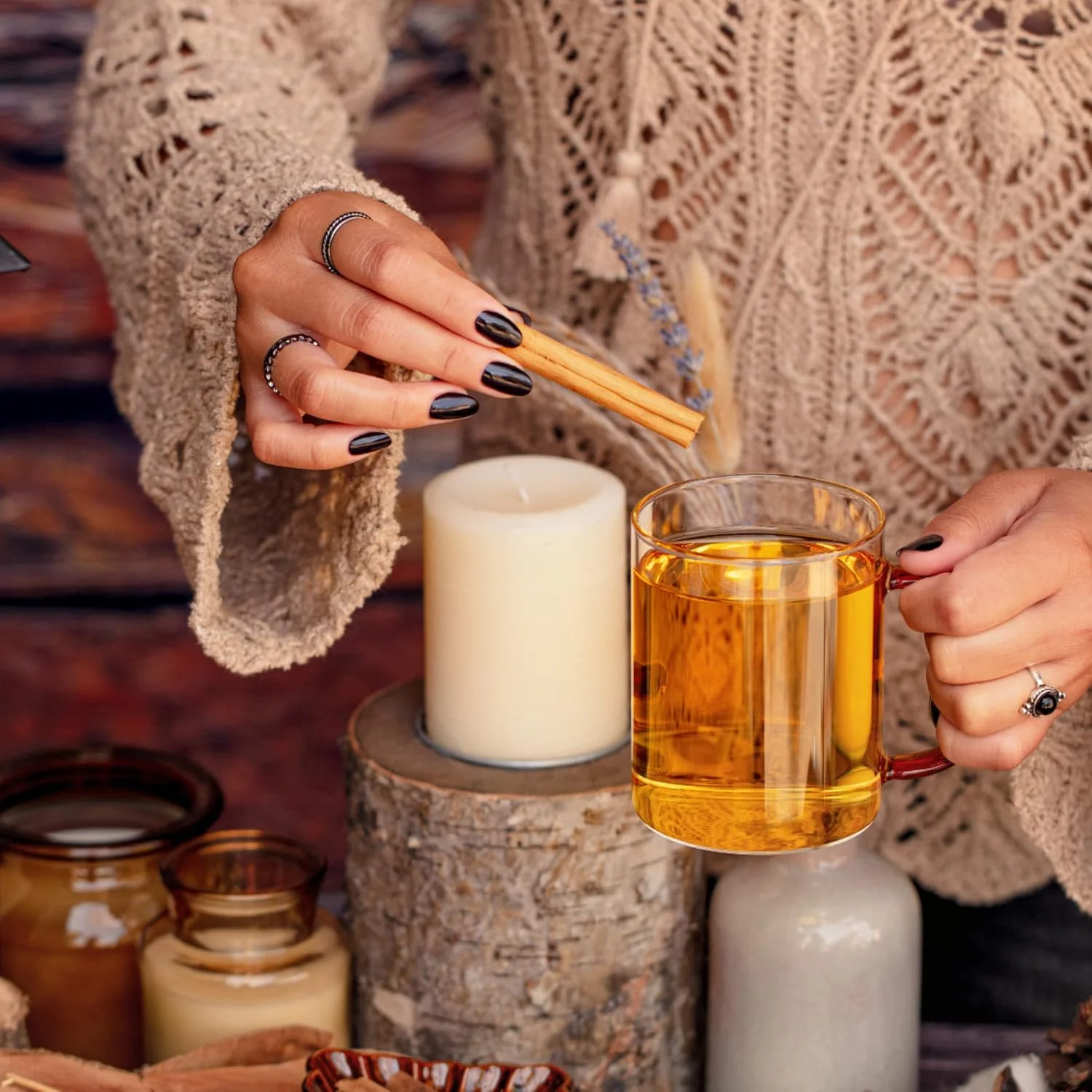 لاک ژل ژلیش رنگ خون آشام بلا، لاک قرمز تیره، 15 میلی لیتر لاک ژل ژلیش رنگ خون آشام بلا، لاک قرمز تیره، 15 میلی لیتر