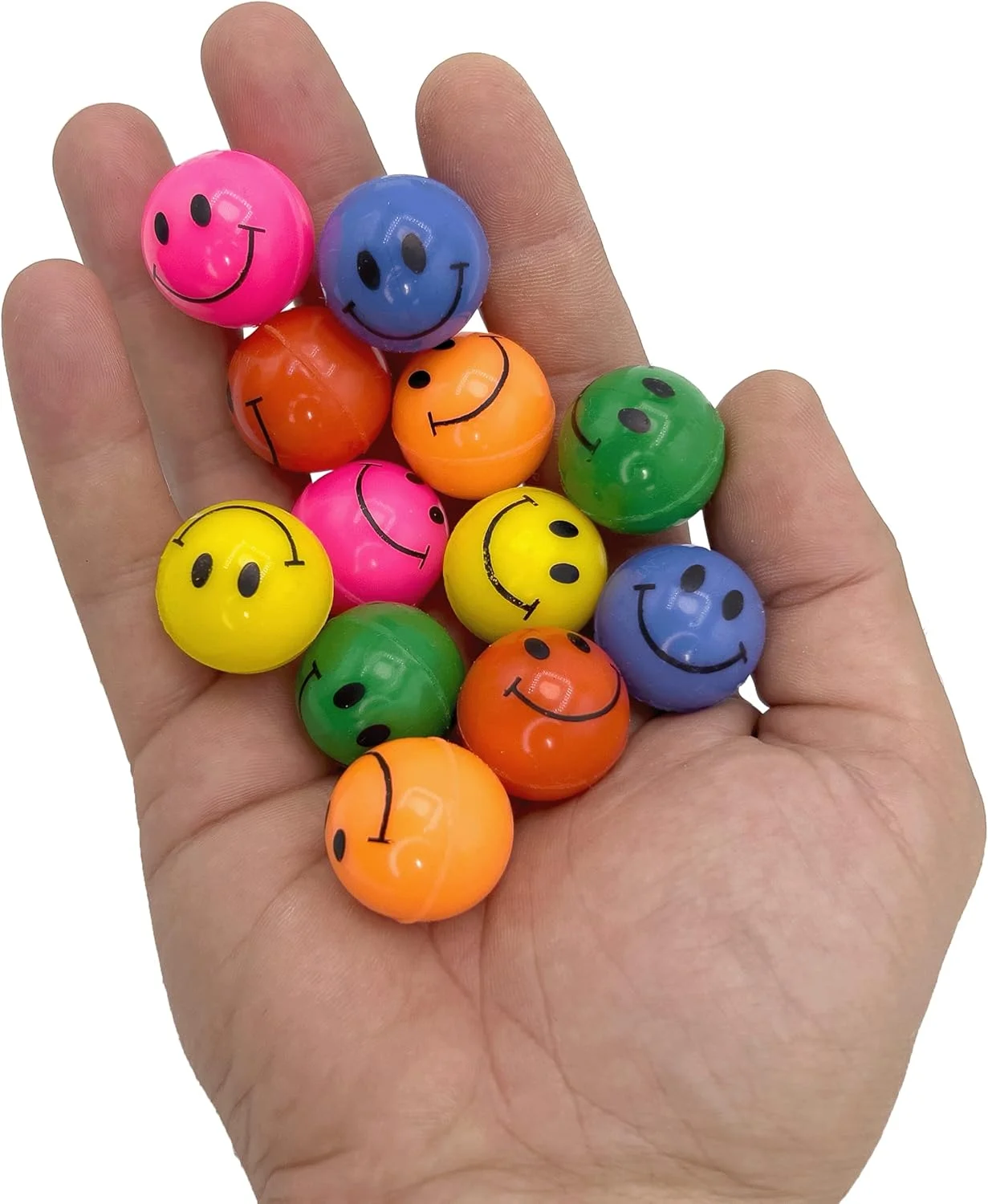 توپ های لاستیکی خندان M&M مدل 2174 بسته 12 عددی - اسباب بازی های رنگارنگ و متنوع توپی جهنده برای پای پرندگان، صورتک های خندان بامزه، رنگ های روشن، مناسب برای پرندگان کوچک و متوسط، مرغ عشق، کانور، عروس هلندی، طوطی کوتوله