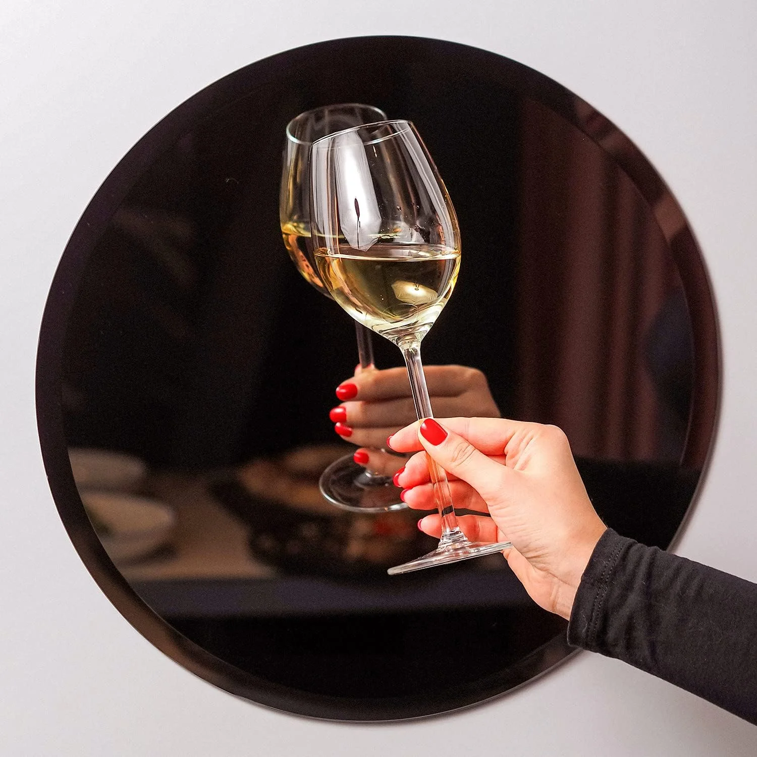 لاک ژل قرمز نیتاکو 15 میلی لیتری، لاک ژل UV LED، مناسب طراحی ناخن، مانیکور، سالن، استفاده شخصی در منزل، مناسب برای افراد مبتدی لاک ژل قرمز نیتاکو 15 میلی لیتری، لاک ژل UV LED، مناسب طراحی ناخن، مانیکور، سالن، استفاده شخصی در منزل، مناسب برای افراد مبتدی