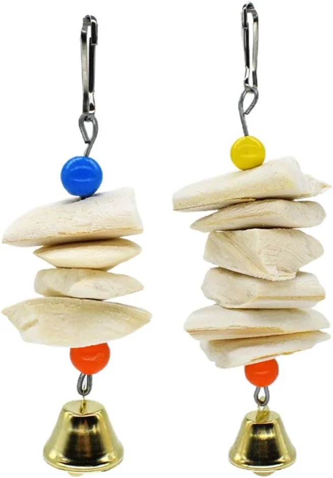 اسباب بازی های استخوان سپیداج برای پرندگان، بسته 2 عددی، اسباب بازی های طوطی، اسباب بازی جویدنی پرنده، استخوان سپیداج، اسباب بازی های آویزان زنگوله ای برای سنگ زنی نوک قفس برای خاکستری های آفریقایی، آمازون، کانور، اکلکتوس، مرغ عشق، پاراکیت، عروس هلندی، بسته 2 عددی