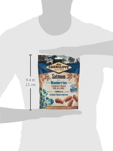 تشویقی ترد سگ کارنیلاو با طعم سالمون و بلوبری 200 گرم