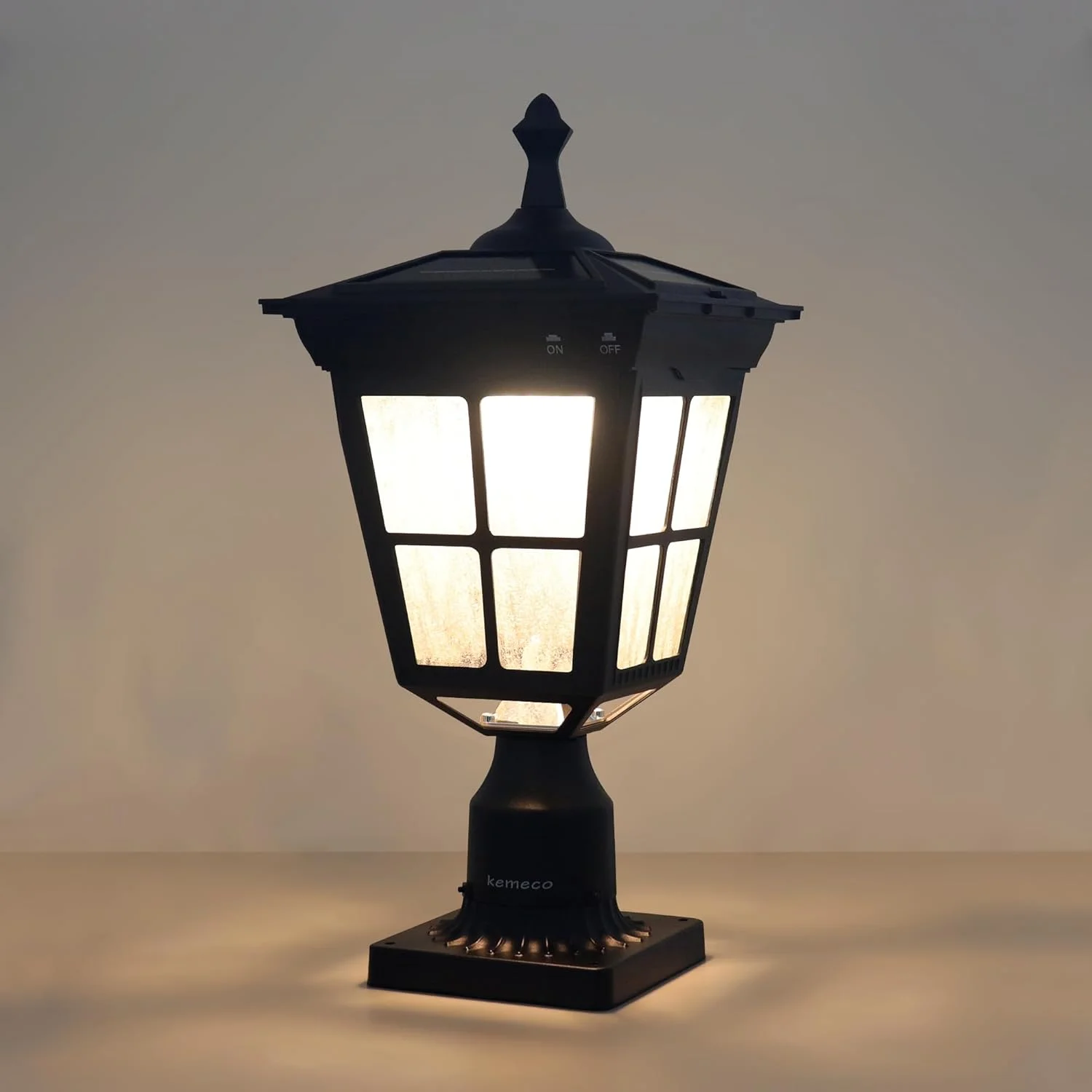 چراغ خورشیدی LED آلومینیومی Kemeco ST4311AQ با پایه 3 اینچی برای نصب روی میله باغ در فضای باز