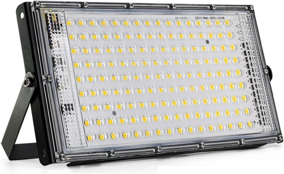 چراغ های سیلابی CBNERDS مناسب فضای باز 50 وات، نورافکن LED ضد آب IP65، نورافکن LED با توان بالا، بازتابنده