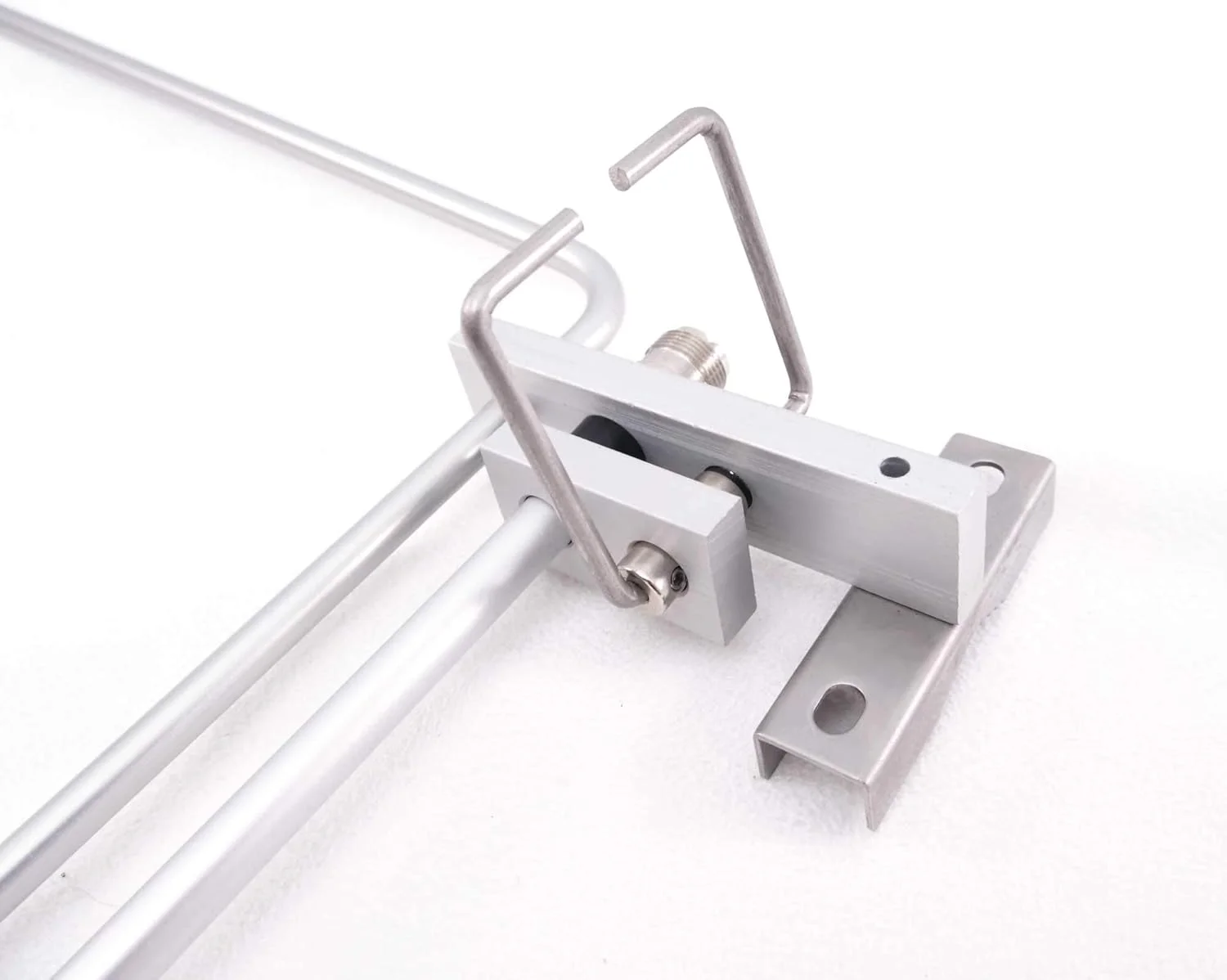 آنتن پایه حلقه ای جهت دار افقی مربعی Gabil GRA-YG1443، 2M/70CM، 800W، 140~150/400~470MHz، SO239