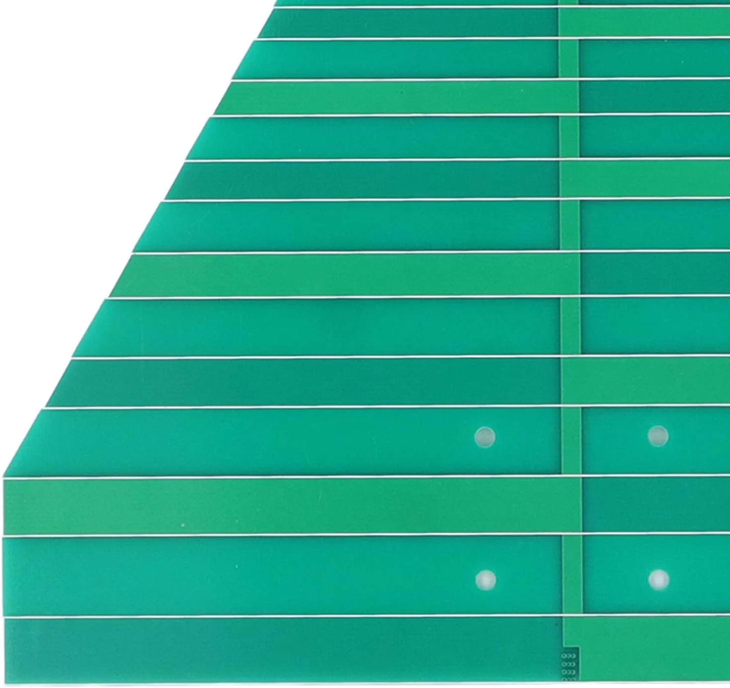 آنتن لگاریتمی دوره ای UWB یوجیگوو 600-6000 مگاهرتز با بهره بالا، توان 50 وات، آنتن فوق پهن باند با PCB 1.6 میلی متری و مس 2.0oz برای ارتباطات WiFi RF