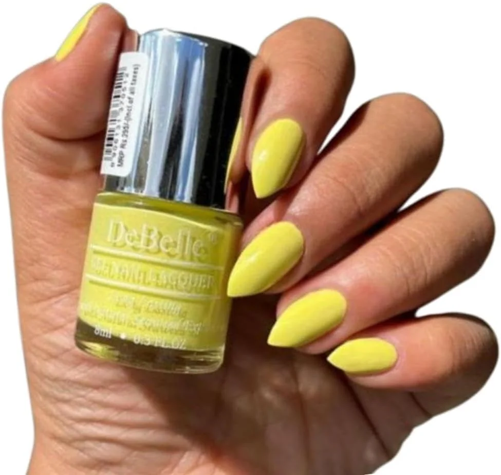 ست هدیه لاک ژل دِبِل، شامل 2 عدد لاک: لیمویی تارت (زرد لیمویی)، تاپ کت مات - 16 میلی لیتر (8 میلی لیتر هر کدام) ست هدیه لاک ژل دِبِل، شامل 2 عدد لاک: لیمویی تارت (زرد لیمویی)، تاپ کت مات - 16 میلی لیتر (8 میلی لیتر هر کدام)