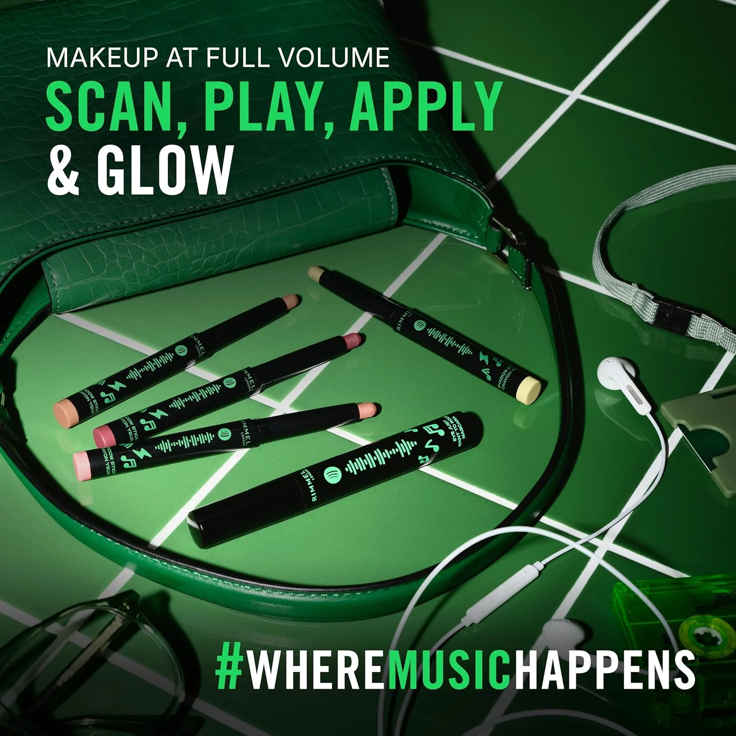 لاک ناخن ژلی حجم دهنده ریمل، شماره 001 براق، بادوام، 12 میلی لیتر لاک ناخن ژلی حجم دهنده ریمل، شماره 001 براق، بادوام، 12 میلی لیتر