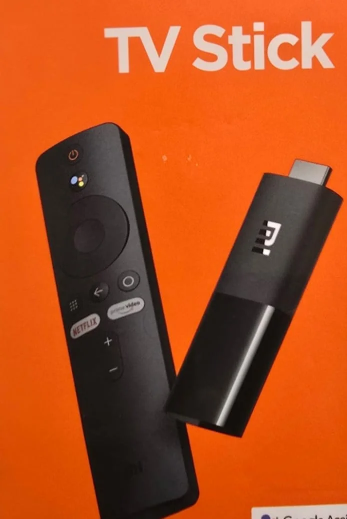 MNN TV Stick، پخش کننده رسانه ای با دکمه نتفلیکس، HDMI، تمام کانال های جهان با بسته کامل رایگان برای یک سال.