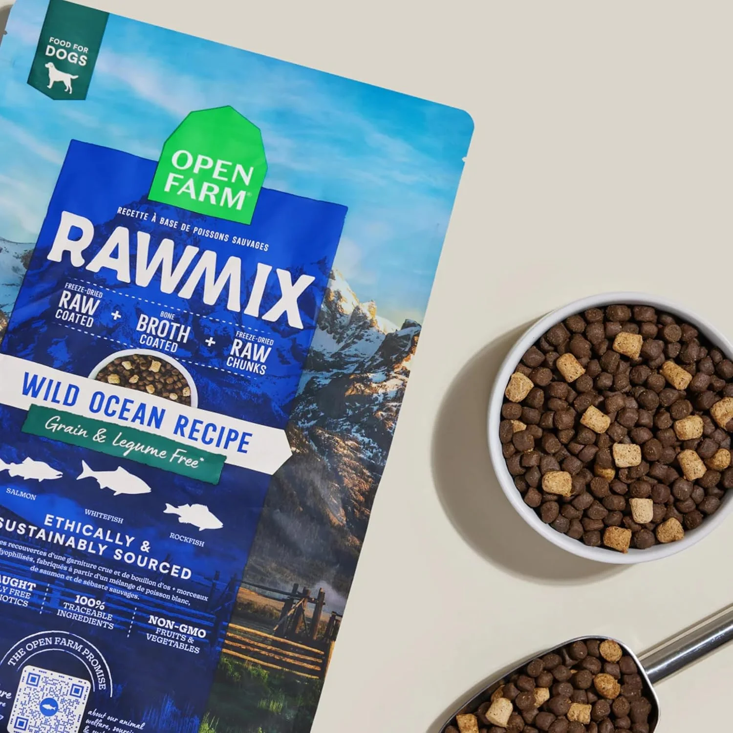 غذای خشک سگ بدون غلات اوپن فارم RawMix، کیبل غنی از پروتئین پوشیده شده با آب قلم با تکه های خام خشک شده، ماهی سالمون، ماهی سفید و راک فیش، دستور پخت اقیانوس وحشی، کیسه 3.5 پوندی