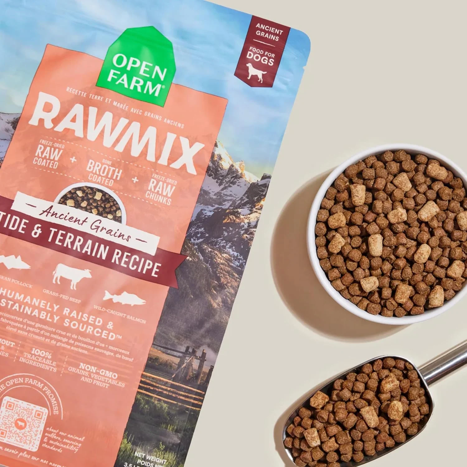 غذای خشک سگ اوپن فارم RawMix با غلات باستانی، کیبل غنی از پروتئین پوشیده شده در آب قلم با تکه های خام خشک شده، ماهی پولاک، گوشت گاو و ماهی سالمون، دستور پخت Tide & Terrain، کیسه 3.5 پوندی