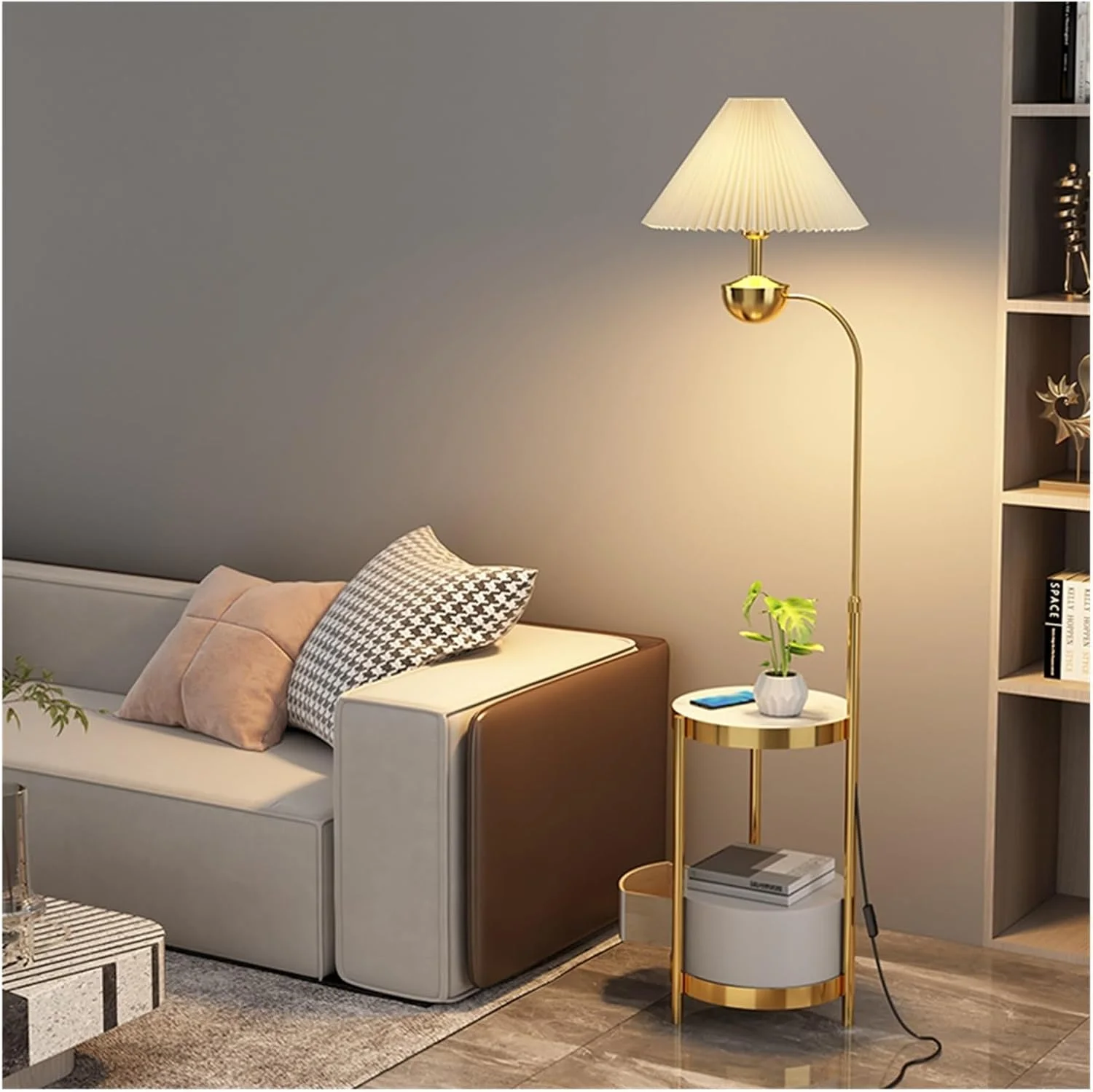 چراغ ایستاده با سر دوش و میز، میز باریک با چراغ متصل به همراه پورت های USB، میز کنار تختی روستیک با کشوهای ذخیره سازی، میز کنار تخت خواب، سفید-A چراغ ایستاده با سر دوش و میز، میز باریک با چراغ متصل به همراه پورت های USB، میز کنار تختی روستیک با کشوهای ذخیره سازی، میز کنار تخت خواب، سفید-A