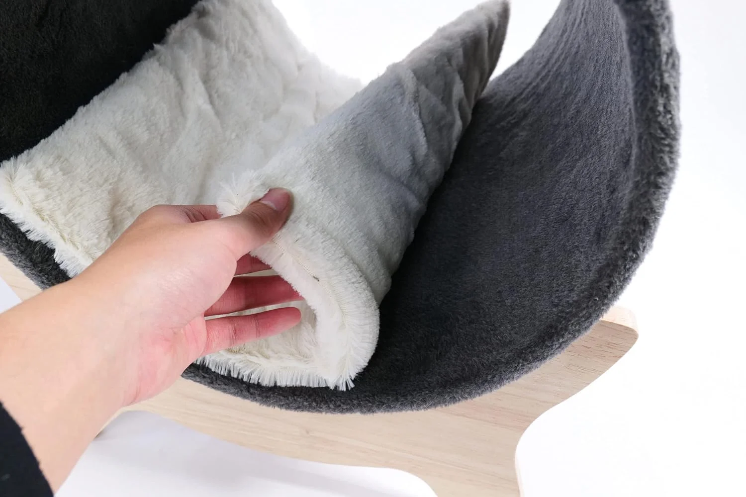 تخت گربه تونلی مرتفع M-PETS تخت گربه تونلی مرتفع M-PETS