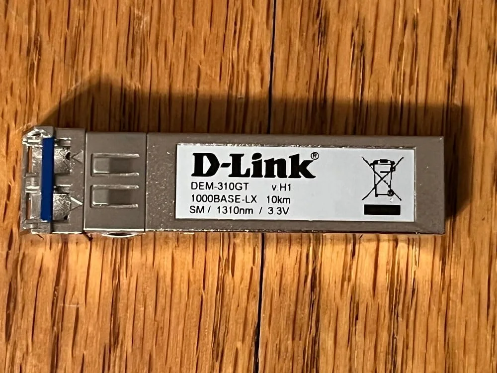 ماژول مینی گیگابیتی تک پورت D-Link DEM-310GT (برای 1000BaseLX، LC Duplex) ماژول مینی گیگابیتی تک پورت D-Link DEM-310GT (برای 1000BaseLX، LC Duplex)