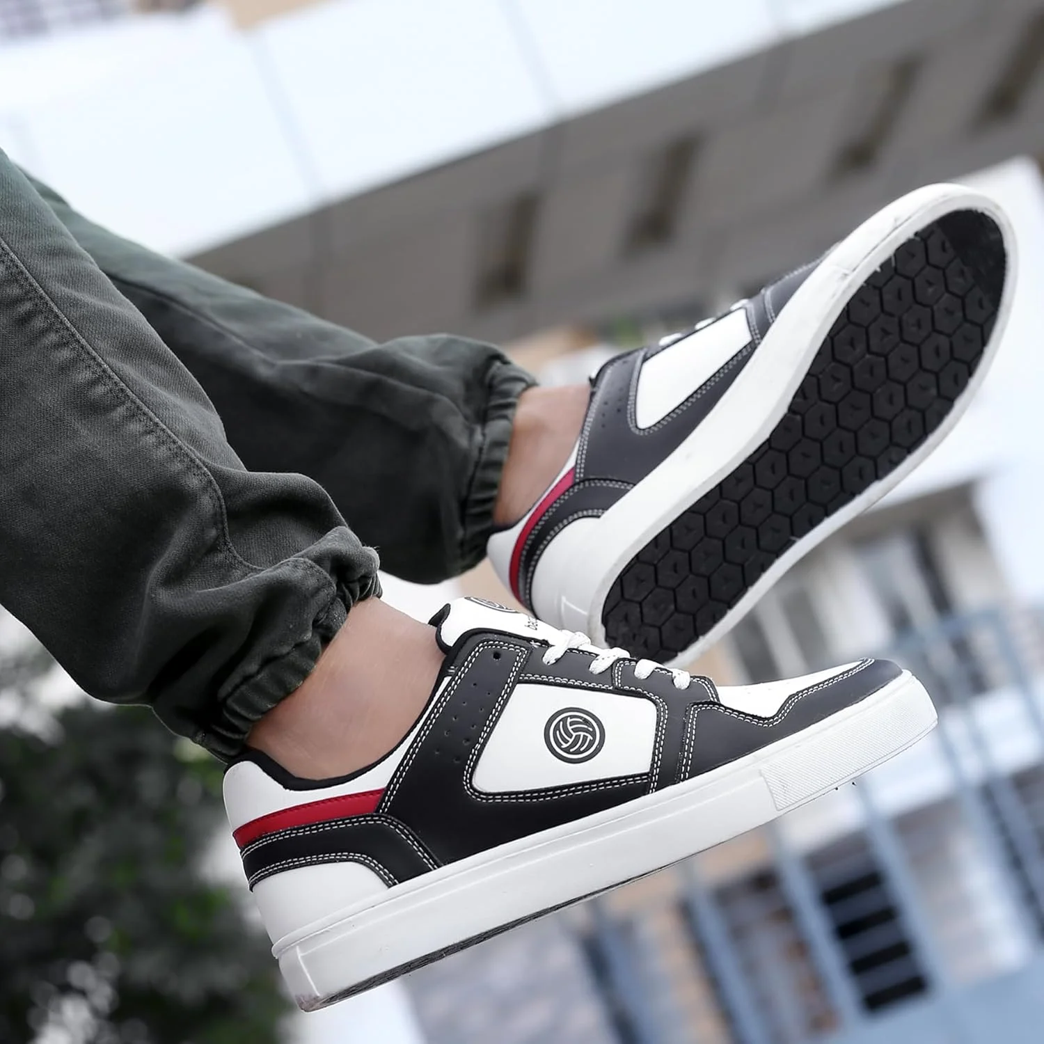 کفش کتانی مردانه باکا بوچی مدل سیمبا | کفش های غیر رسمی مردانه با کفی مموری فوم کفش کتانی مردانه باکا بوچی مدل سیمبا | کفش های غیر رسمی مردانه با کفی مموری فوم