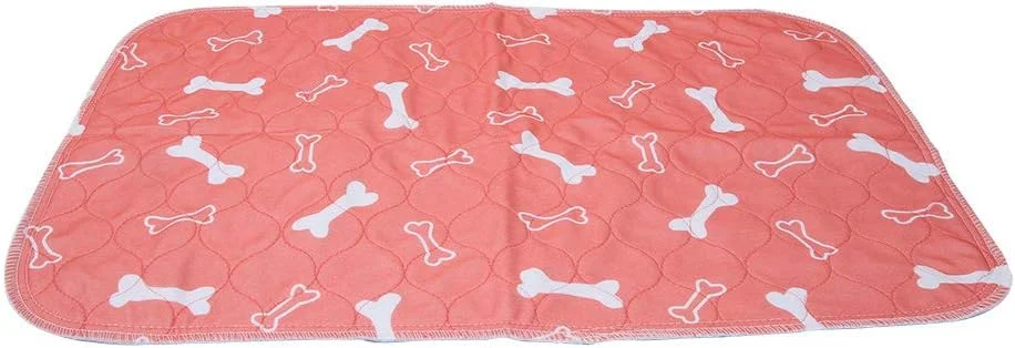 پد ضد آب ادرار سگ قابل استفاده مجدد با طرح استخوان جمجمه زیبا، محافظت خوب از کف، قابل شستشو در ماشین لباسشویی، تشک آموزش حیوانات خانگی