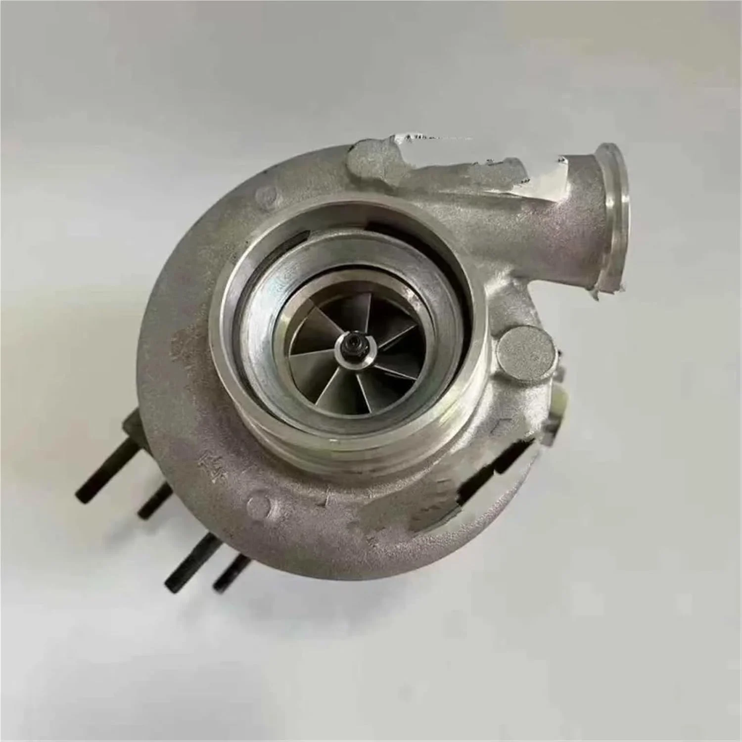 توربو شارژر MD9 3792723 ماشین آلات مهندسی ساخت و ساز برای بیل مکانیکی و بولدوزر توربو شارژر MD9 3792723 ماشین آلات مهندسی ساخت و ساز برای بیل مکانیکی و بولدوزر