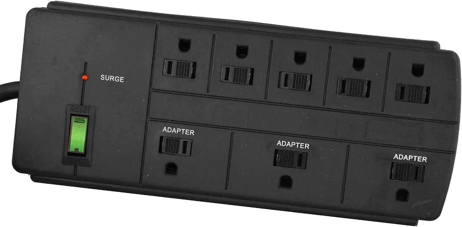 محافظ برق 8 خروجی Go Green Power GG-18316BK، مشکی
