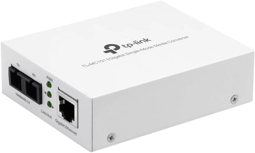 مبدل فیبر به اترنت گیگابیتی TP-Link مدل TL-MC101 | مبدل فیبر به اترنت | پورت RJ45 با سرعت 10/100/1000 مگابیت بر ثانیه به فیبر تک حالته 1000Base-LX، سفید