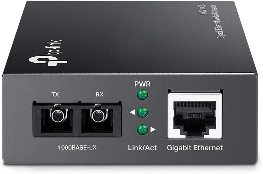 مبدل فیبر به اترنت گیگابیتی TP-Link SFP به RJ45 | مبدل فیبر به اترنت | پورت RJ45 با سرعت 10/100/1000 مگابیت بر ثانیه به فیبر تک حالته 1000Base-LX (MC210CS) خاکستری مبدل فیبر به اترنت گیگابیتی TP-Link SFP به RJ45 | مبدل فیبر به اترنت | پورت RJ45 با سرعت 10/100/1000 مگابیت بر ثانیه به فیبر تک حالته 1000Base-LX (MC210CS) خاکستری