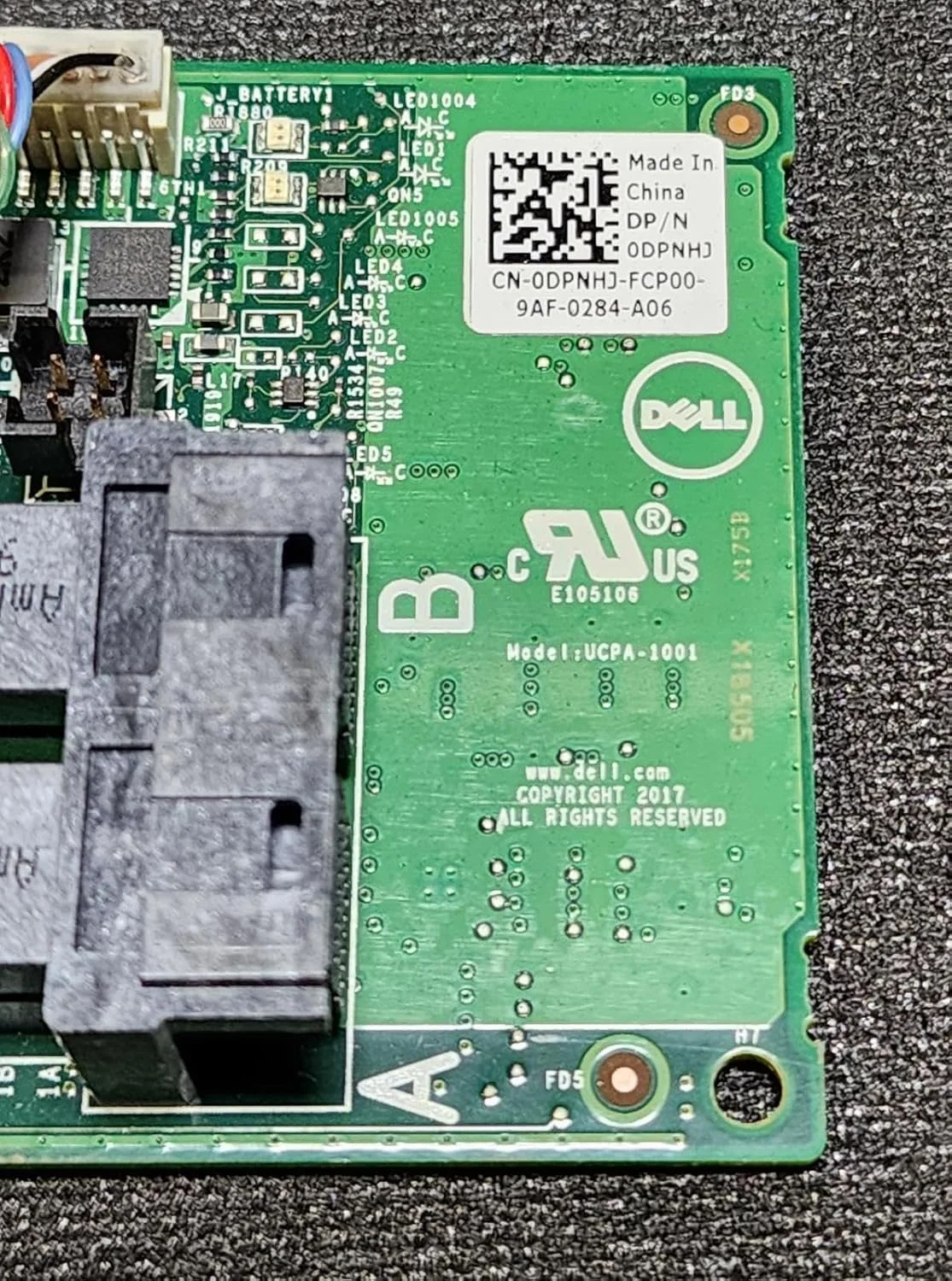 کنترلر RAID دل PERC H740P - کنترلر ذخیره سازی 8 کاناله - SATA 6Gb/s / SAS 12Gb/s - 12Gbps - RAID 0، 1، 5، 6، 10، 50، 60 - PCIe 3.1 x8 - برای PowerEdge R440، R540، R640، R740 کنترلر RAID دل PERC H740P - کنترلر ذخیره سازی 8 کاناله - SATA 6Gb/s / SAS 12Gb/s - 12Gbps - RAID 0، 1، 5، 6، 10، 50، 60 - PCIe 3.1 x8 - برای PowerEdge R440، R540، R640، R740