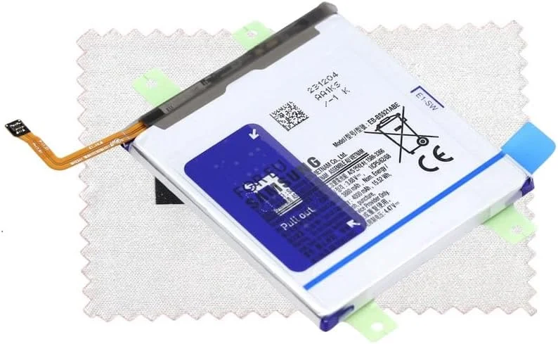 باتری اصلی سامسونگ گلکسی S24 (S921) مدل EB-BS921ABY به همراه دستمال تمیز کننده شلاک