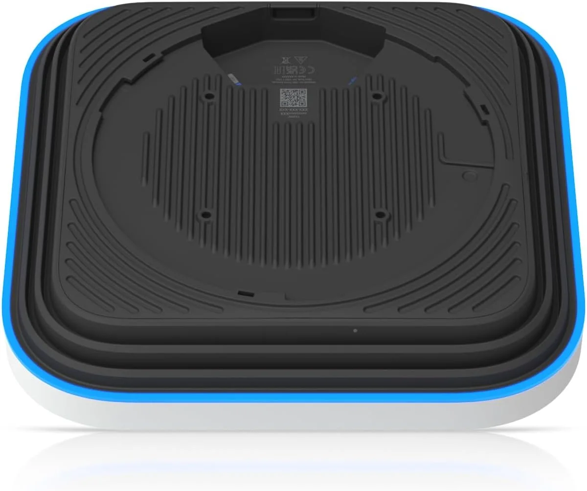 اکسس پوینت داخلی سازمانی یوبیکیوتی Enterprise 7 (E7-US) با عملکرد WiFi 7 ده جریانی، آپلینک 10 گیگابیتی و پورت گیگابیتی اضافی برای دسترسی بالا اکسس پوینت داخلی سازمانی یوبیکیوتی Enterprise 7 (E7-US) با عملکرد WiFi 7 ده جریانی، آپلینک 10 گیگابیتی و پورت گیگابیتی اضافی برای دسترسی بالا