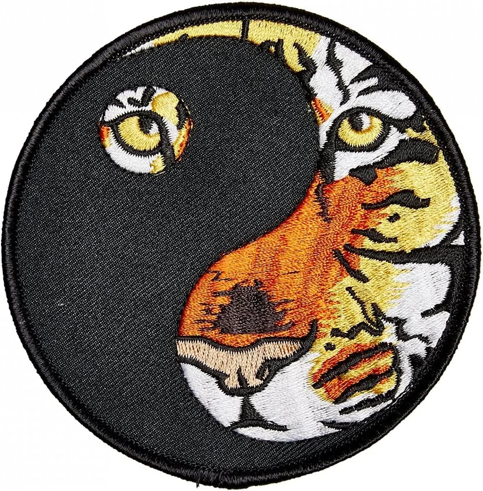 نشان های گلدوزی شده هنرهای رزمی PLAYWELL - نشان یین یانگ ببر، مشکی، تک سایز