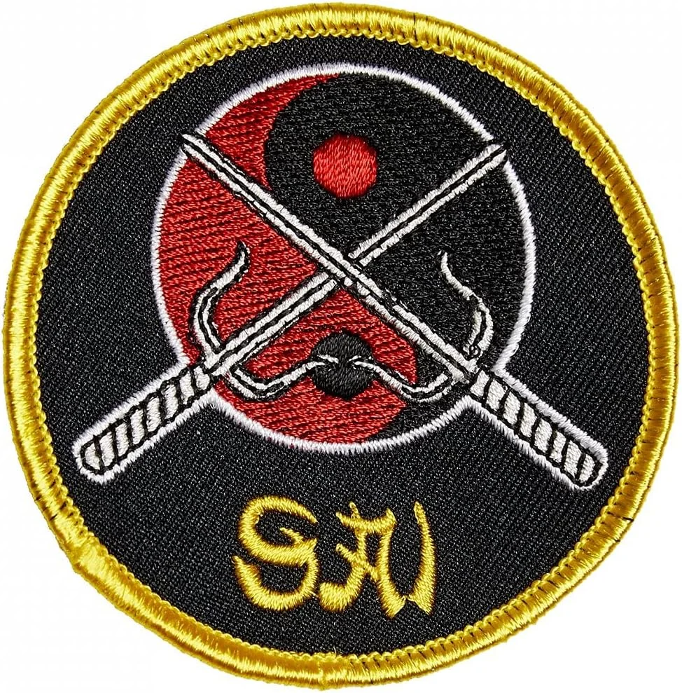 نشان های گلدوزی شده هنرهای رزمی PLAYWELL - نشان سلاح یین یانگ سای، مشکی، تک سایز