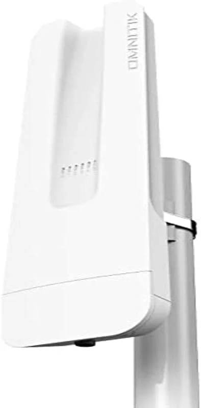 MikroTik OmniTik 5 ac نسخه بین المللی، اکسس پوینت یکپارچه 7.5dBi، دو زنجیره 5 گیگاهرتز با پشتیبانی از 802.11ac، 5 پورت گیگابیتی اترنت