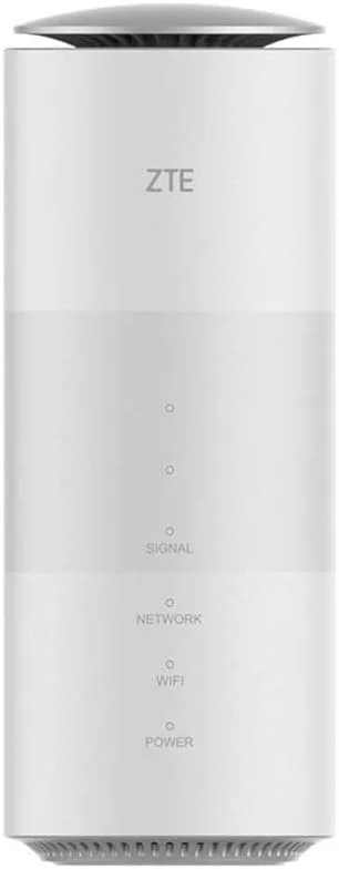 مودم روتر 5G داخلی ZTE MC888 با سرعت 2.8 گیگابیت بر ثانیه، دارای 2 پورت WAN/LAN GE RJ45 و 1 پورت RJ11 برای صدا