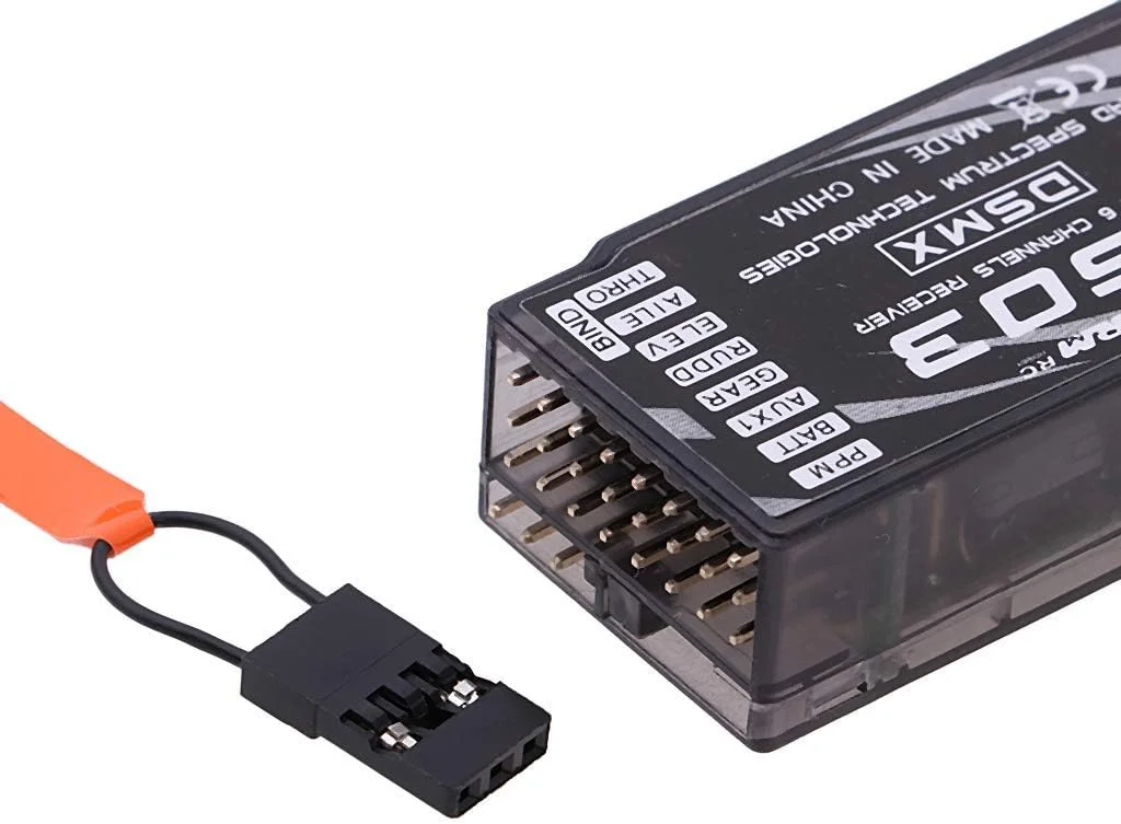 گیرنده YJXPP مدل S603 DSMX,DSM2، گیرنده سازگار با طیف 7 کانال 2.4 گیگاهرتز گیرنده YJXPP مدل S603 DSMX,DSM2، گیرنده سازگار با طیف 7 کانال 2.4 گیگاهرتز