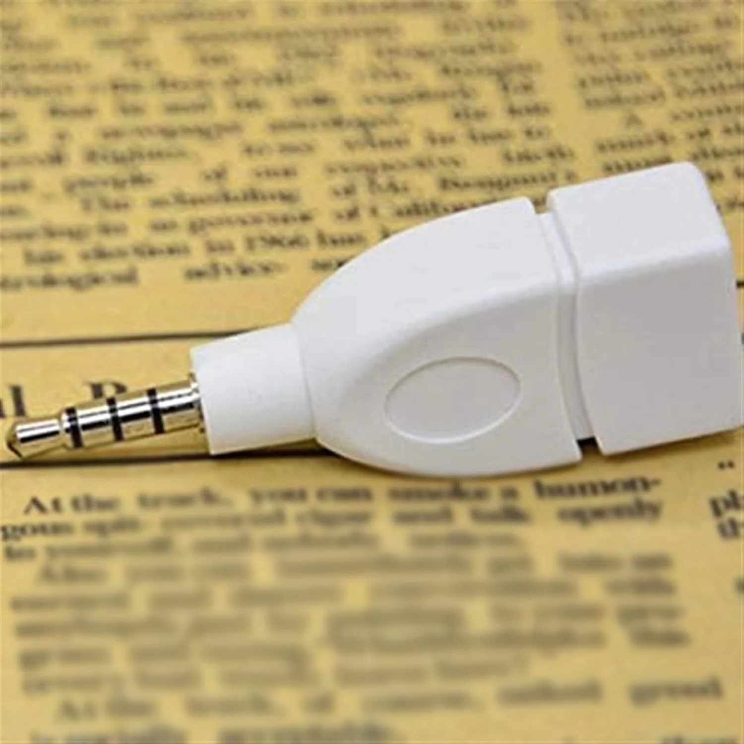 تبدیل کننده 2 عددی THE WHITE SHOP پلاگ AUX نر 3.5 میلی متری به آداپتور تبدیل کننده USB 2.0 ماده برای لوازم جانبی اتصال خودرو